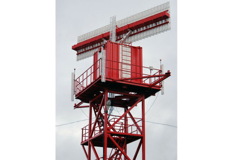 Radar de surveillance aéroport AURORA-2