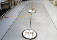 Aircraft handling by suction pads